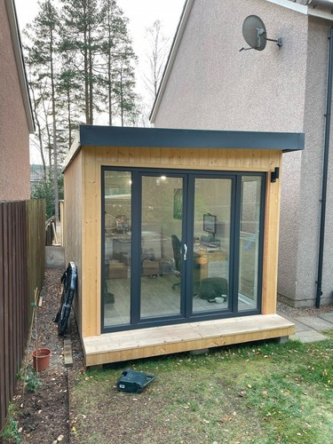 Insulated garden - insulated,